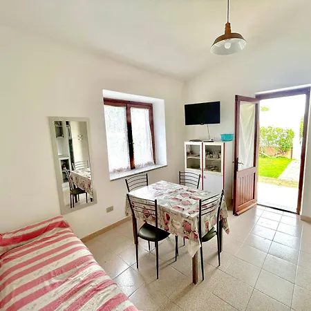 度假居 Iss Travel, La Mendula Home, 2 Bedrooms-apartments With Private Outdoor Area 圣特奥多罗
