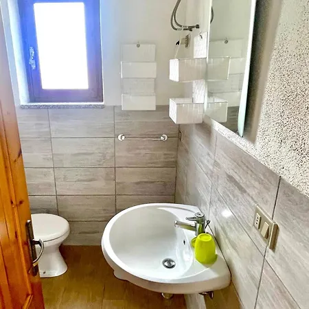 Vakantiehuis Iss Travel, La Mendula Home, 2 Bedrooms-apartments With Private Outdoor Area *