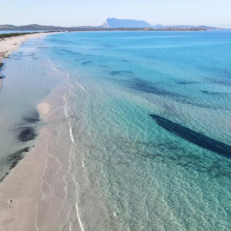 Vakantiehuis Iss Travel, La Mendula Home, 2 Bedrooms-apartments With Private Outdoor Area *